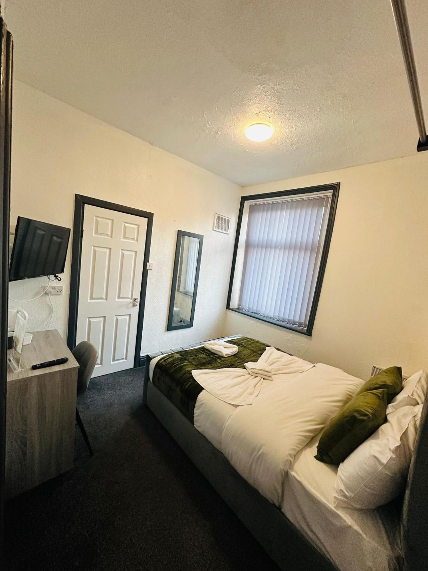 Quadruple Room,1632762407:JPEG